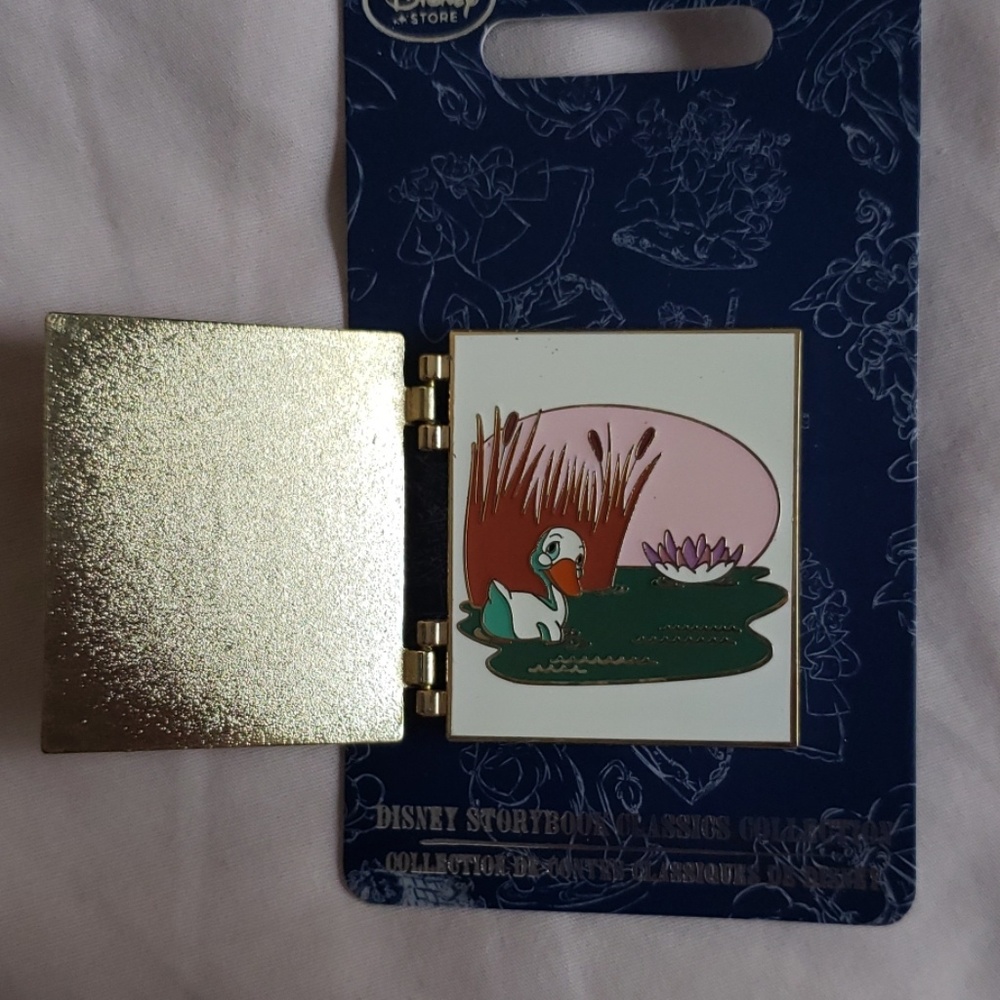 Disney pin - Picture 4 of 4